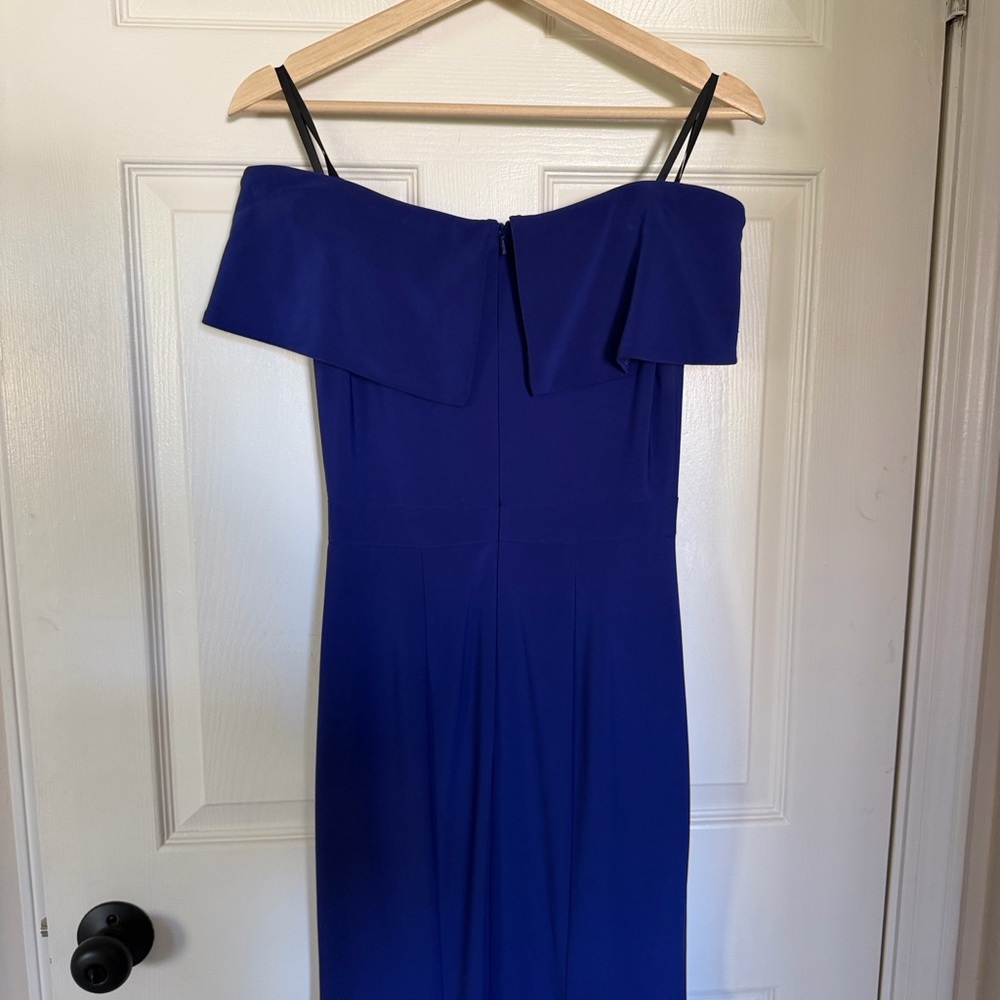 Elegant Off-Shoulder Blue Evening Gown - Picture 2 of 4